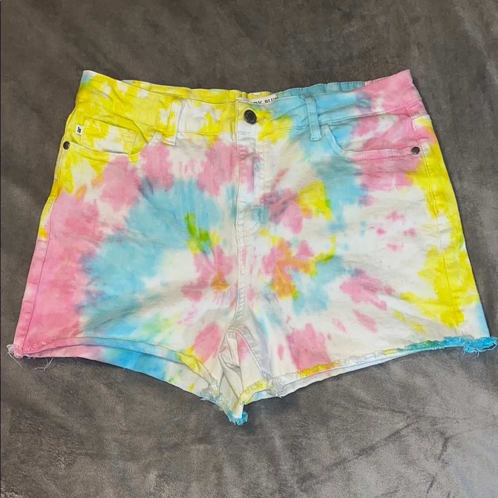 Judy Blue Tie Dye Denim Shorts